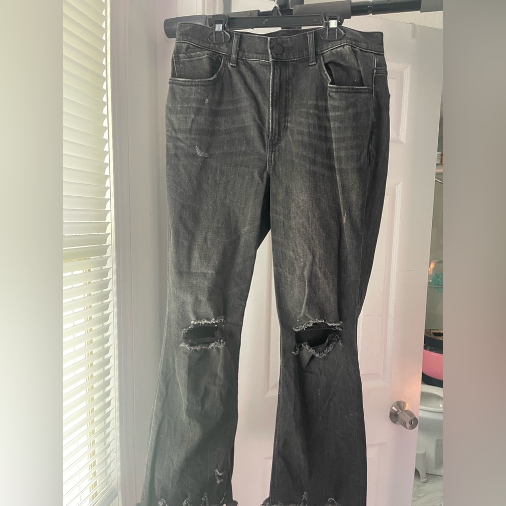 Express Black jeans flare bottoms size 8